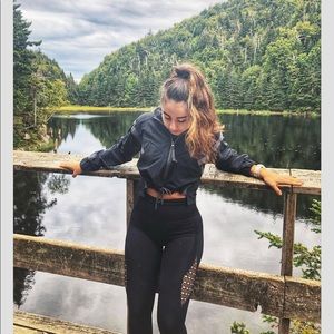 Meet your Posher, Van